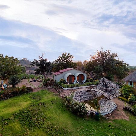 Van Vagdo Resort Rajpipla Zewnętrze zdjęcie