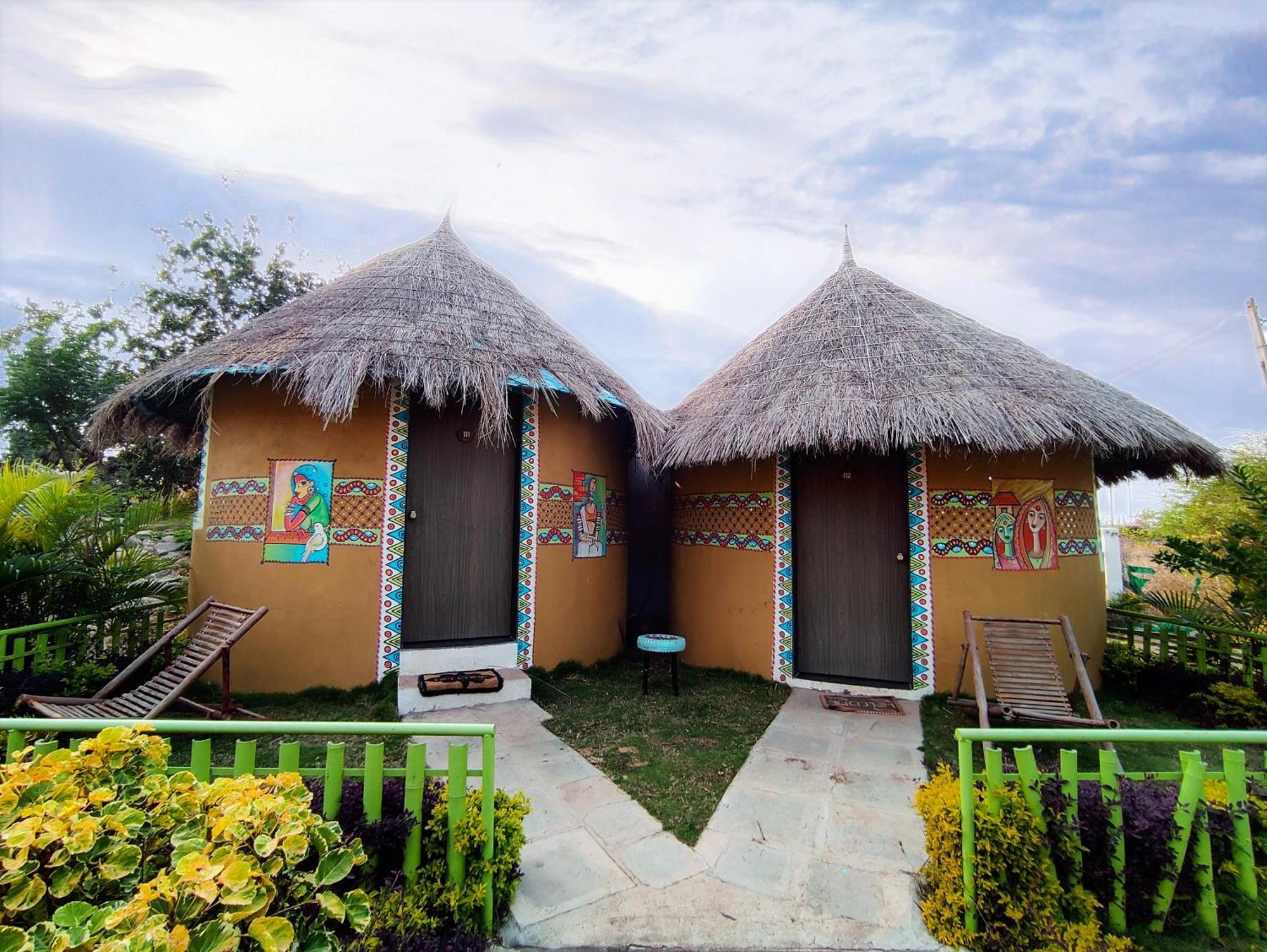 Van Vagdo Resort Rajpipla Zewnętrze zdjęcie