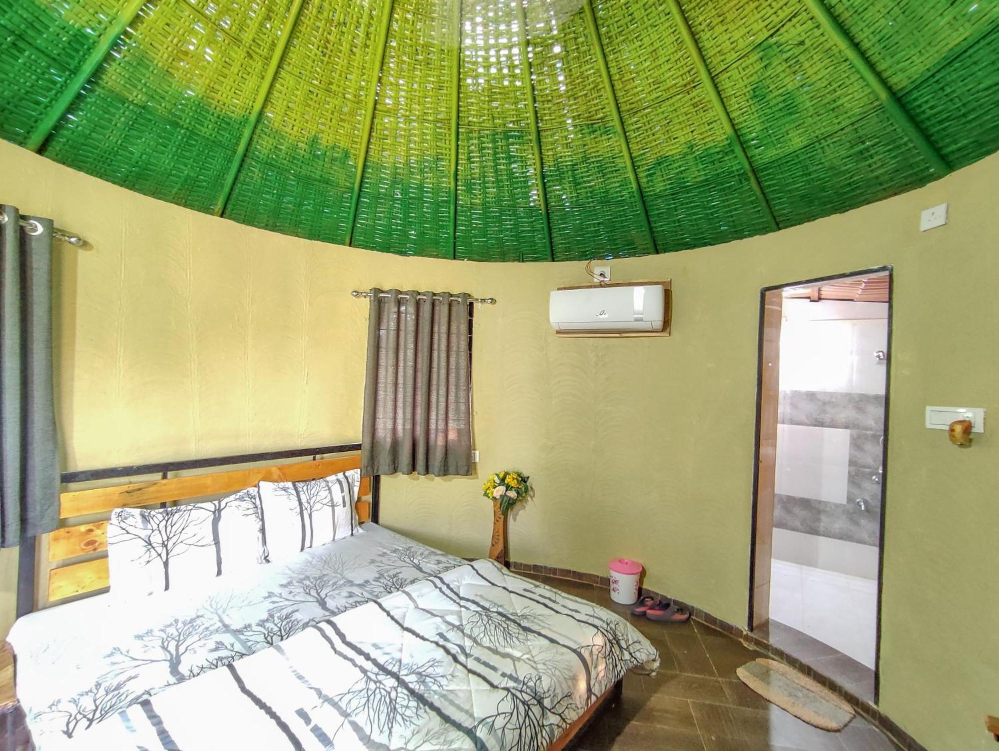 Van Vagdo Resort Rajpipla Zewnętrze zdjęcie