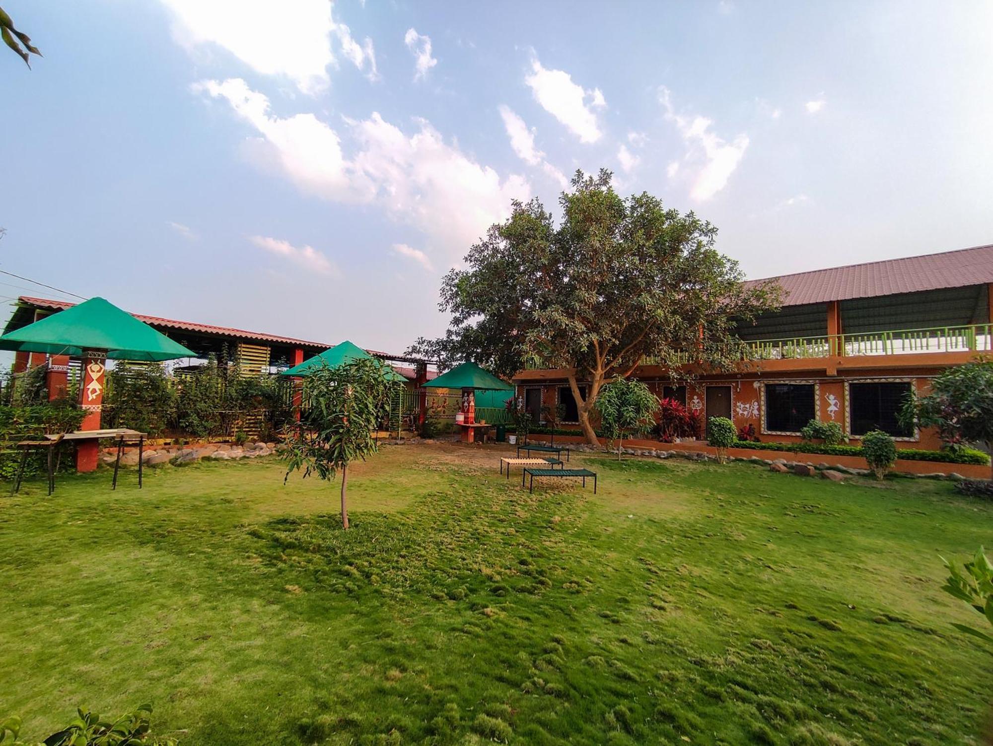 Van Vagdo Resort Rajpipla Zewnętrze zdjęcie