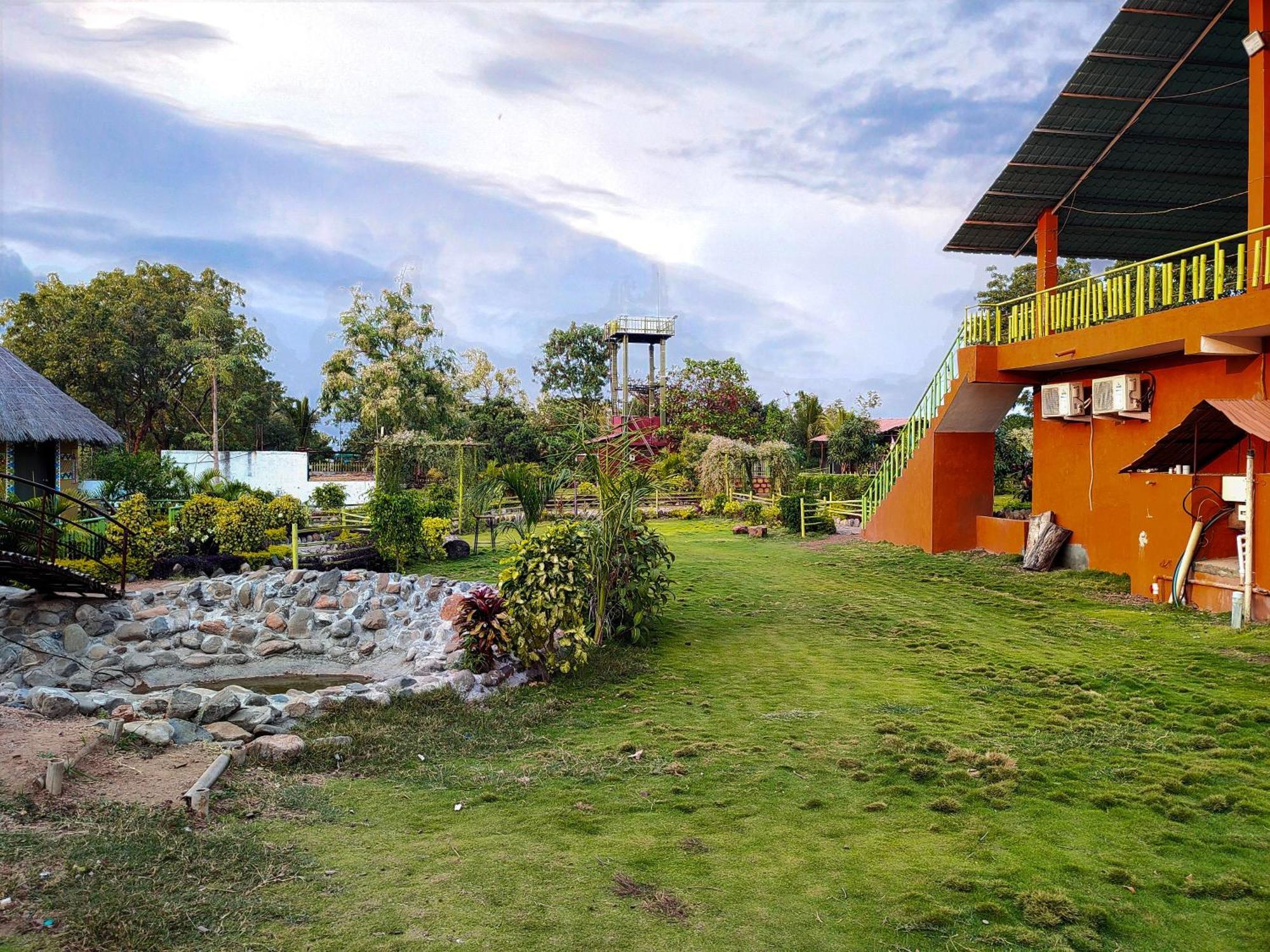 Van Vagdo Resort Rajpipla Zewnętrze zdjęcie