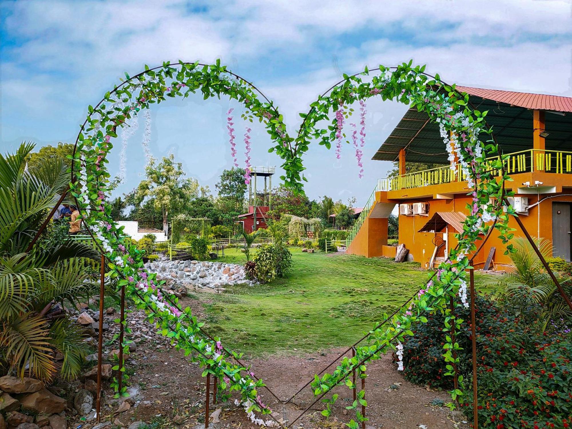 Van Vagdo Resort Rajpipla Zewnętrze zdjęcie