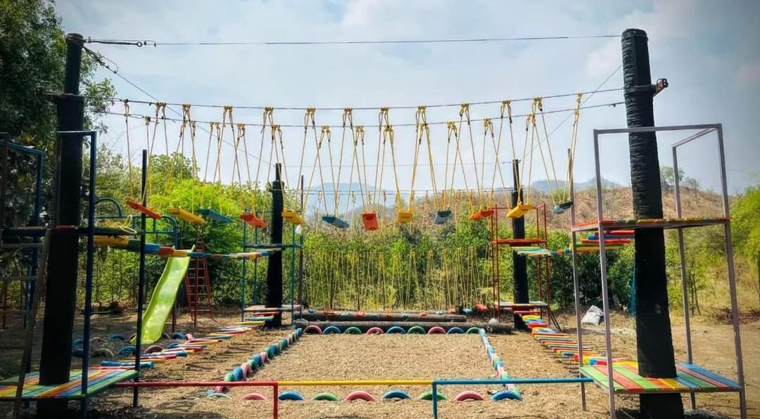 Van Vagdo Resort Rajpipla Zewnętrze zdjęcie