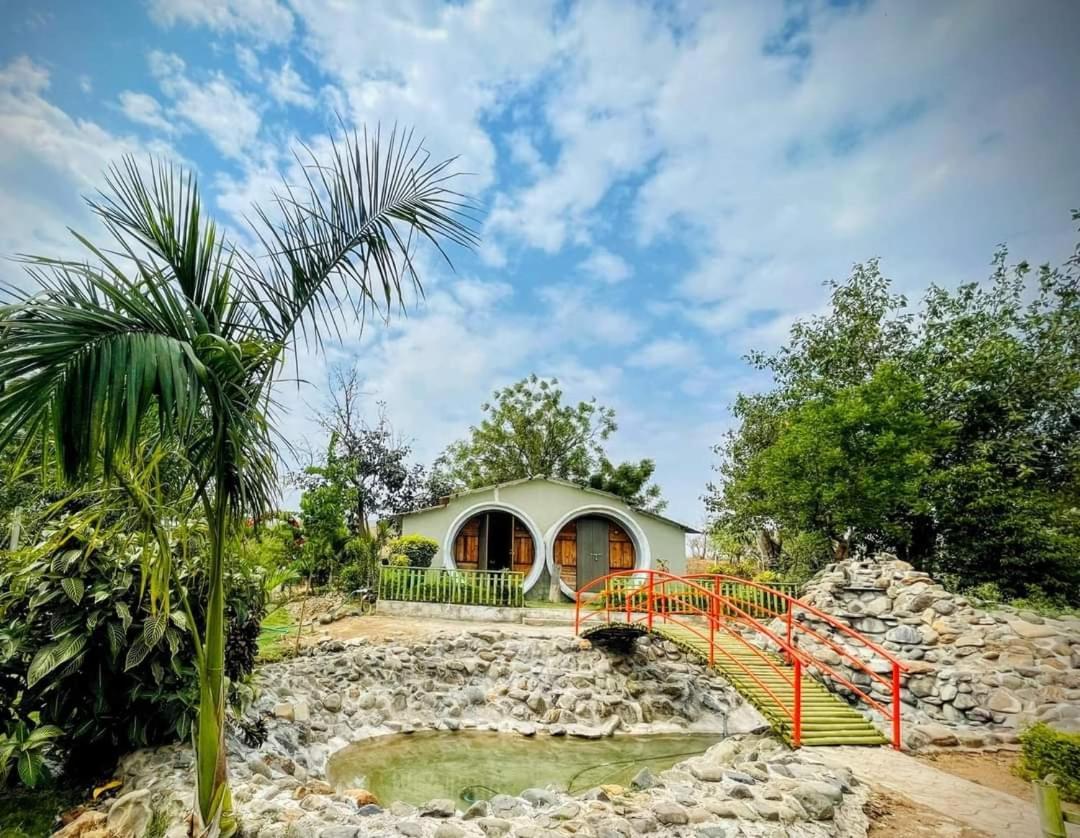 Van Vagdo Resort Rajpipla Zewnętrze zdjęcie