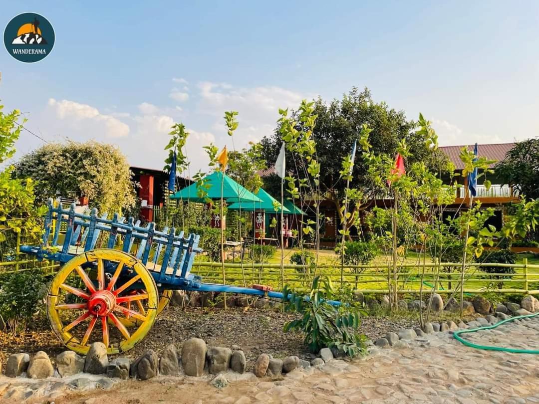 Van Vagdo Resort Rajpipla Zewnętrze zdjęcie